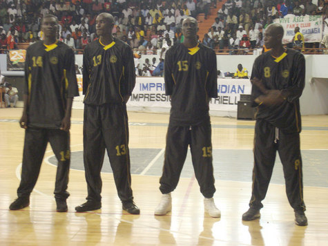 Le Dakar Université club double la mise