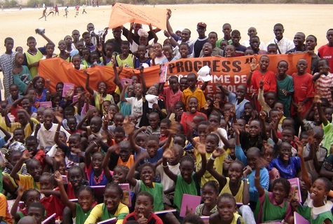 Accueil triomphal pour le SLBC après sa victoire en finale de la coupe nationale Accueil triomphal pour le SLBC après sa victoire en finale de la coupe nationale