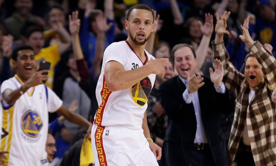 Résumé Matchs du Samedi :Stephen Curry et les Warriors écrasent les Clippers Résumé Matchs du Samedi :Stephen Curry et les Warriors écrasent les Clippers