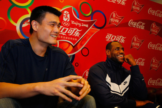 NBA - All-Star: Yao Ming, LeBron James et Kobe Bryant en tête des votes NBA - All-Star: Yao Ming, LeBron James et Kobe Bryant en tête des votes