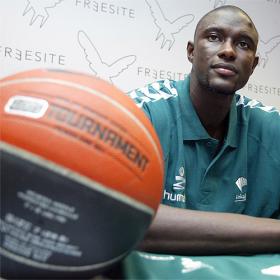 ENTRETIEN AVEC…BONIFACE NDONG, sur le choix du sélectionneur des Lions du basket ENTRETIEN AVEC…BONIFACE NDONG, sur le choix du sélectionneur des Lions du basket