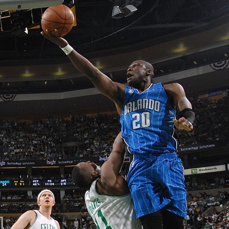 NBA PLAYOFFS : Boston et les Lakers chutent d'entrée NBA PLAYOFFS : Boston et les Lakers chutent d'entrée