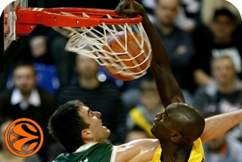 Pape Sow (8 pts à 4/7, 12 rbds, 2 pds et 2 ctrs) Pape Sow (8 pts à 4/7, 12 rbds, 2 pds et 2 ctrs)