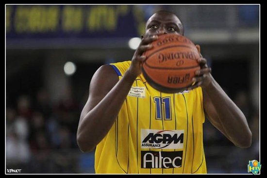 FRANCE PROA J14 et PRO B J15: Saer Séne 18 pts, 12 rbds et 5 contres FRANCE PROA J14 et PRO B J15: Saer Séne 18 pts, 12 rbds et 5 contres