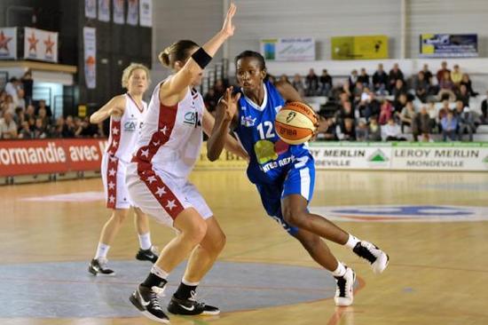 FRANCE LFB J16 et NF1 J17: Mame Marie Sy 19 pts et 18 rbds face à "Adidas" FRANCE LFB J16 et NF1 J17: Mame Marie Sy 19 pts et 18 rbds face à "Adidas"