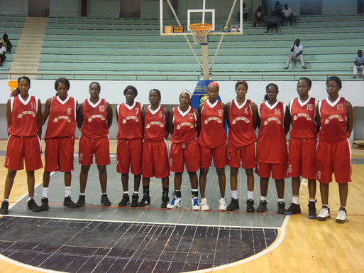 PLAY-OFF 2010 DAMES : Le SLBC bat Ouakam 80 à 56