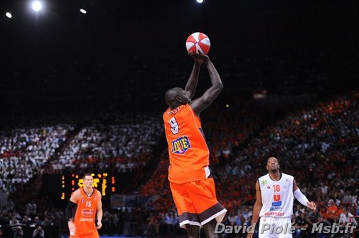 FRANCE PROA: Cholet - MSB : 81-65  Maleye Ndoye 11 pts, 4 rbds et 2 interceptions FRANCE PROA: Cholet - MSB : 81-65  Maleye Ndoye 11 pts, 4 rbds et 2 interceptions