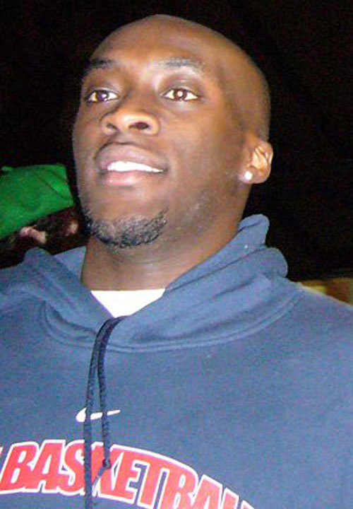 Plus Amples connaissances avec Xane D'Almeida Plus Amples connaissances avec Xane D'Almeida