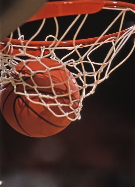BASKET - ISSAKHA BARRY ANCIEN INTERNATIONAL : «Pour Tandian, le basket n’ai qu’un champ de billets bien arrosé pour les taupes» BASKET - ISSAKHA BARRY ANCIEN INTERNATIONAL : «Pour Tandian, le basket n’ai qu’un champ de billets bien arrosé pour les taupes»