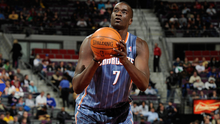 NBA : Opéré du tendon, Desagana Diop a entamé sa convalescence NBA : Opéré du tendon, Desagana Diop a entamé sa convalescence