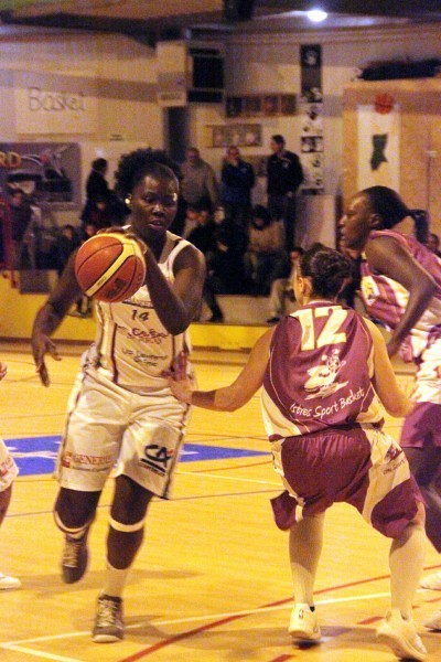 Aïda Fall 27 pts, 9 rbds et 2 contres Aïda Fall 27 pts, 9 rbds et 2 contres
