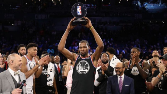 Kevin Durant, MVP du All-Star Game : « C'est venu tout seul » Kevin Durant, MVP du All-Star Game : « C'est venu tout seul »
