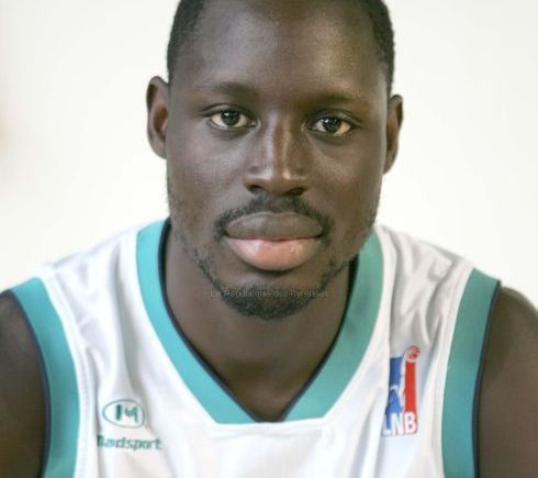 AFROBASKET : Antoine Mendy n'ira pas à Madagascar,la délégation sénégalaise quitte Dakar avec 11 joueurs et sans kiné , Mouhamed Diop (UGB) appelé