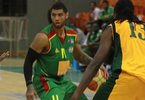 AFROBASKET 3éme JOURNEE: CAMEROUN-AFRIQUE DU SUD - L'esprit combatif de l'Afrique du Sud n'a pas suffit