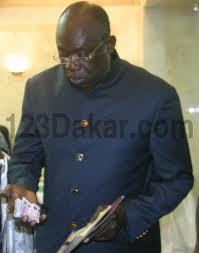 Gestion des 50 millions du président de la république : Baba Tandian refuse de s’expliquer Gestion des 50 millions du président de la république : Baba Tandian refuse de s’expliquer