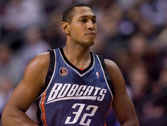 Boris Diaw rejoint Tony Parker aux San Antonio Spurs