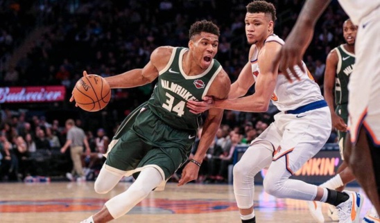 NBA. L'extraterrestre Antetokounmpo dans une autre galaxie