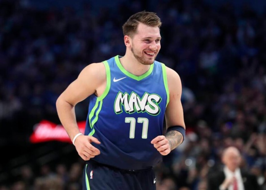NBA ALL STAR GAME 2020 : Luka Doncic favori des fans pour disputer le prochain All Star Game NBA ALL STAR GAME 2020 : Luka Doncic favori des fans pour disputer le prochain All Star Game