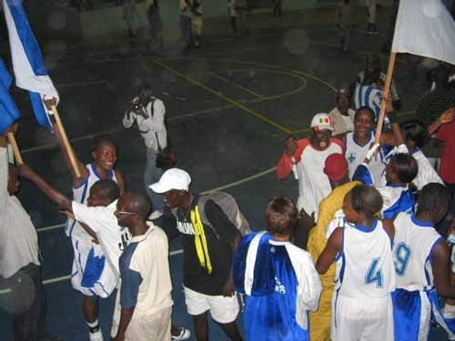 Les filles de la JA aprés le match Les filles de la JA aprés le match