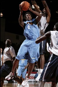 Yakhoubou Diwara pendant la Summer League Yakhoubou Diwara pendant la Summer League