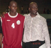 Moustapha Gueye ici en compagnie du roi de la saison SECK