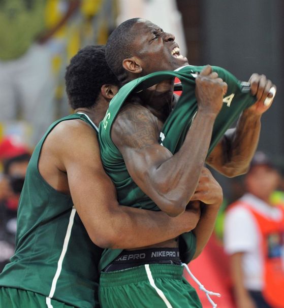 (VIDEO) - TOURNOI PRE-OLYMPIQUE : Le Nigéria élimine la Gréce et attein les quarts (VIDEO) - TOURNOI PRE-OLYMPIQUE : Le Nigéria élimine la Gréce et attein les quarts