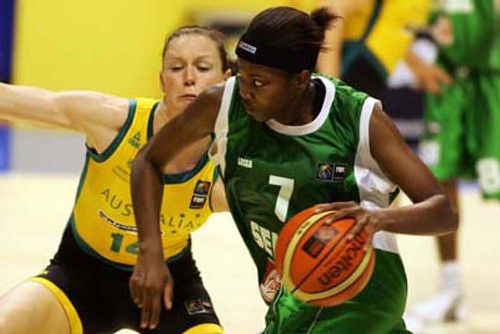 Aya Traoré face à l'Australie - photo FIBA
