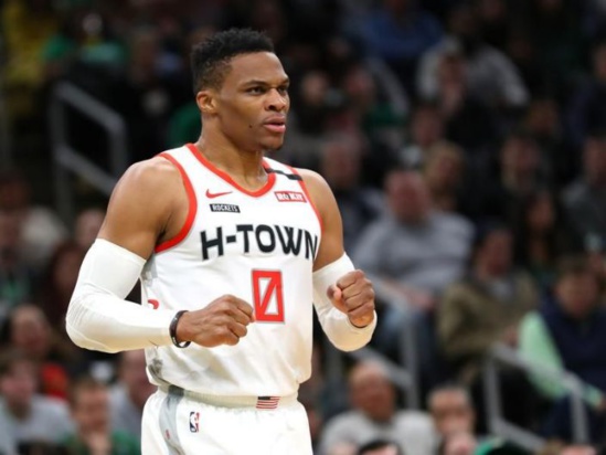 Russell Westbrook et deux autres joueurs testés positifs au coronavirus Russell Westbrook et deux autres joueurs testés positifs au coronavirus