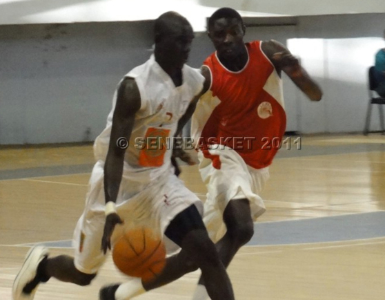 RESULTATS PREMIERE JOURNEE CHAMPIONNAT MASCULIN ET CLASSEMENT RESULTATS PREMIERE JOURNEE CHAMPIONNAT MASCULIN ET CLASSEMENT