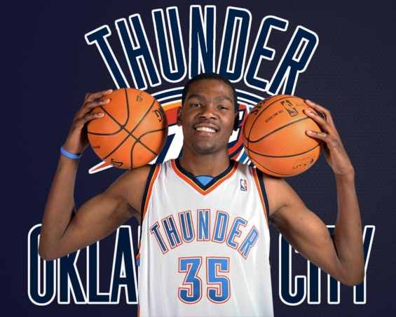 NBA (VIDEO) - Kevin Durant égale Michael Jordan
