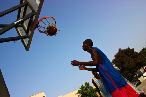 1re Journée internationale du sport pour le développement et la paix 1re Journée internationale du sport pour le développement et la paix