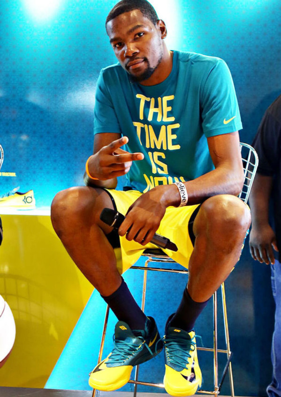 (VIDEO) - Kevin Durant sacré MVP pour la première fois (VIDEO) - Kevin Durant sacré MVP pour la première fois