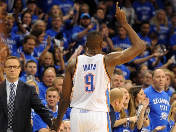 NBA - Play-offs: avec Ibaka, Oklahoma City retrouve de l'éclat NBA - Play-offs: avec Ibaka, Oklahoma City retrouve de l'éclat