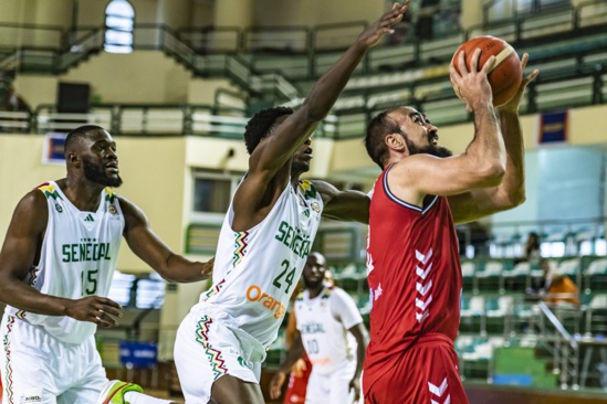 Coupe du monde 2023 : défait (53-70) par la Tunisie, le Sénégal compromet ses chances de qualification Coupe du monde 2023 : défait (53-70) par la Tunisie, le Sénégal compromet ses chances de qualification