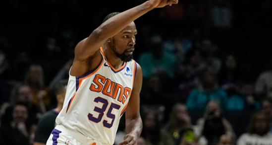 NBA : Début réussi pour Kevin Durant avec les Suns de Phoenix NBA : Début réussi pour Kevin Durant avec les Suns de Phoenix