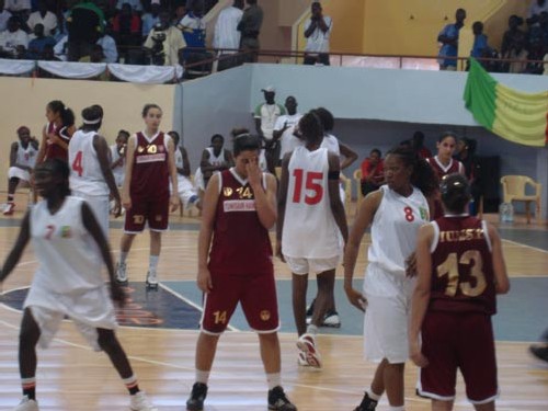 Fatoumata Bagayoko (7) et Fanta Touré (8) du Mali Fatoumata Bagayoko (7) et Fanta Touré (8) du Mali