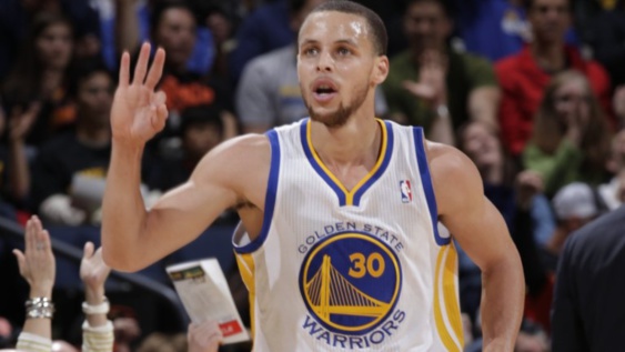 NBA - Golden State impérial, les Knicks en déroute
