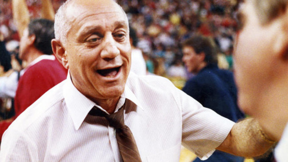 NCAA - Décès de Jerry Tarkanian, entraîneur emblématique d'UNLV NCAA - Décès de Jerry Tarkanian, entraîneur emblématique d'UNLV