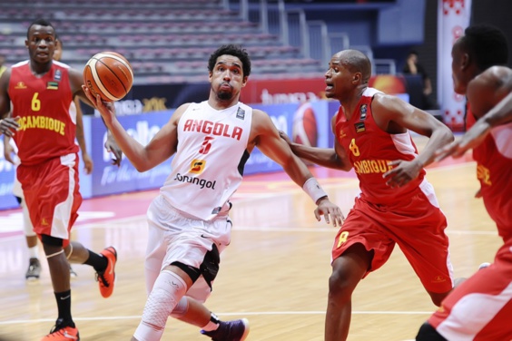 (VIDEOL'Angola évite le piège mozambicain grâce à Morais (VIDEOL'Angola évite le piège mozambicain grâce à Morais