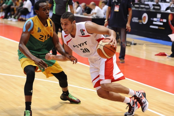 L’Egypte domine le Zimbabwe et se qualifie pour les quarts de finale de l’AfroBasket 2015 L’Egypte domine le Zimbabwe et se qualifie pour les quarts de finale de l’AfroBasket 2015