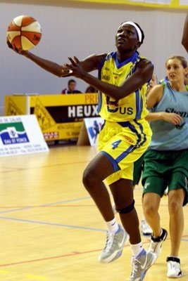Ndeye Diola Ndiaye 18 pts et 15 rbds Ndeye Diola Ndiaye 18 pts et 15 rbds