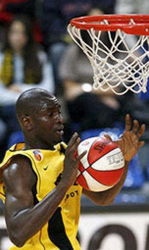 TRANSFERT: PAPE SOW QUITTE L'ITALIE POUR LA POLOGNE TRANSFERT: PAPE SOW QUITTE L'ITALIE POUR LA POLOGNE