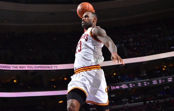 NBA: LeBron James passe la barre des 25.000 points, les "Cavs" enchaînent NBA: LeBron James passe la barre des 25.000 points, les "Cavs" enchaînent