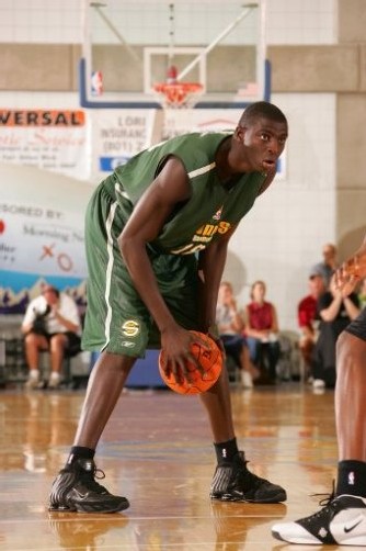 Mouhamed Saer SENE et les Sonics de Seattle déménagent à Oklahoma City Mouhamed Saer SENE et les Sonics de Seattle déménagent à Oklahoma City