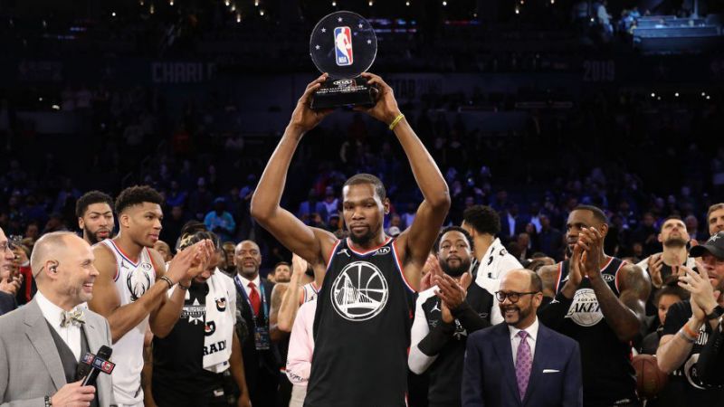 Kevin Durant, MVP du All-Star Game : « C'est venu tout seul » Kevin Durant, MVP du All-Star Game : « C'est venu tout seul »