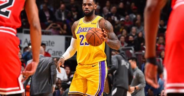 NBA : les Los Angeles Lakers et les Boston Celtics poursuivent leur belle série NBA : les Los Angeles Lakers et les Boston Celtics poursuivent leur belle série
