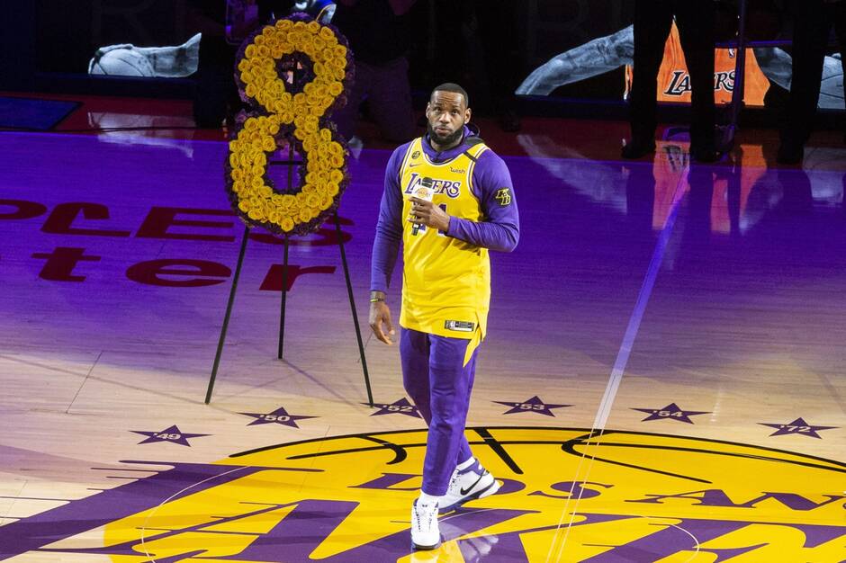 NBA:Le discours émouvant de LeBron James pendant l’hommage des Lakers à Kobe Bryant