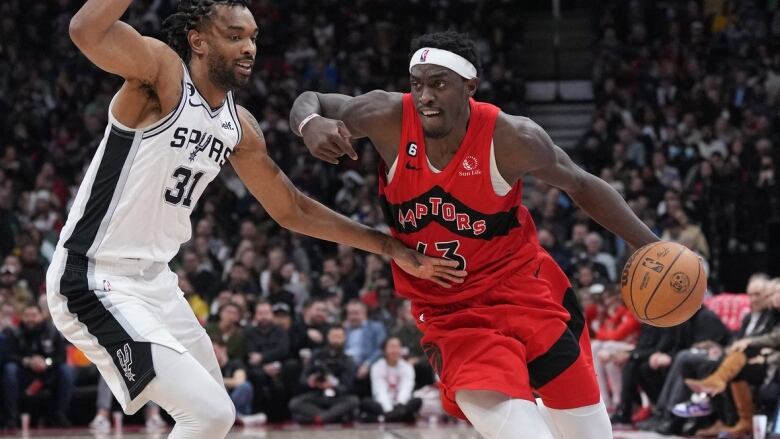 Pascal Siakam  37 points, 9 rebonds et 7 passes Pascal Siakam  37 points, 9 rebonds et 7 passes