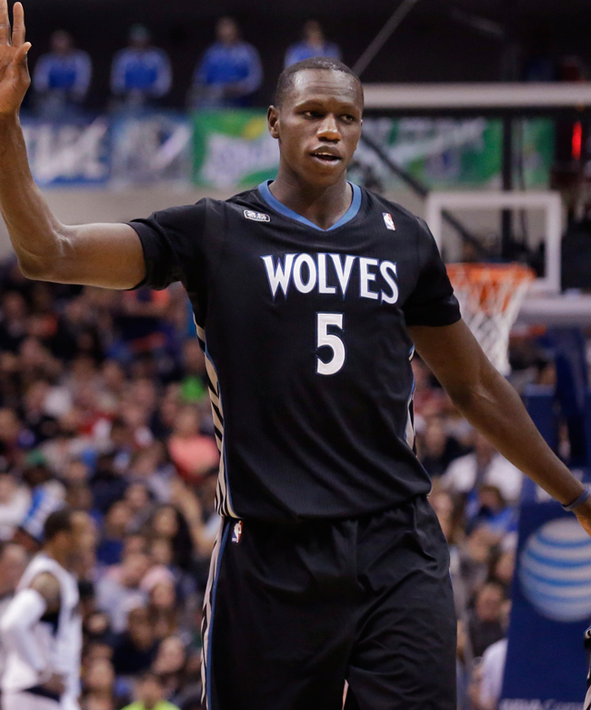 Cleveland trop Fort pour Minnesota- Gorgui Dieng (20 pts, 11 rbds, 4 contres, 3 interceptions et 2 passes)