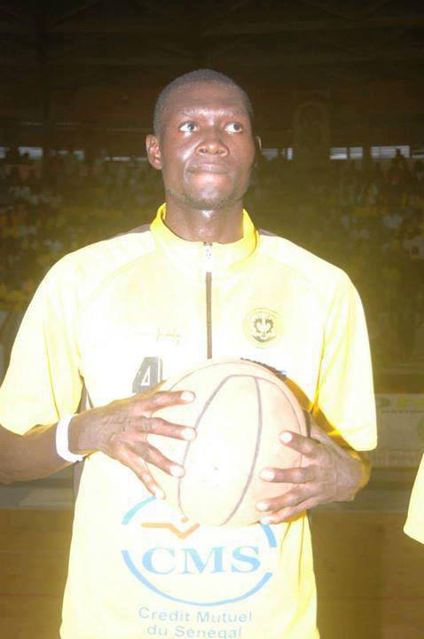 Abdoul Ba, joueur fair-play de la finale de la coupe Saint-Michel 2015